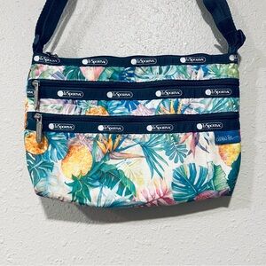 LeSportSac Hawaii Exclusive Quinn Crossbody Bag 3352 ULUWEHI Lauren Roth Purse